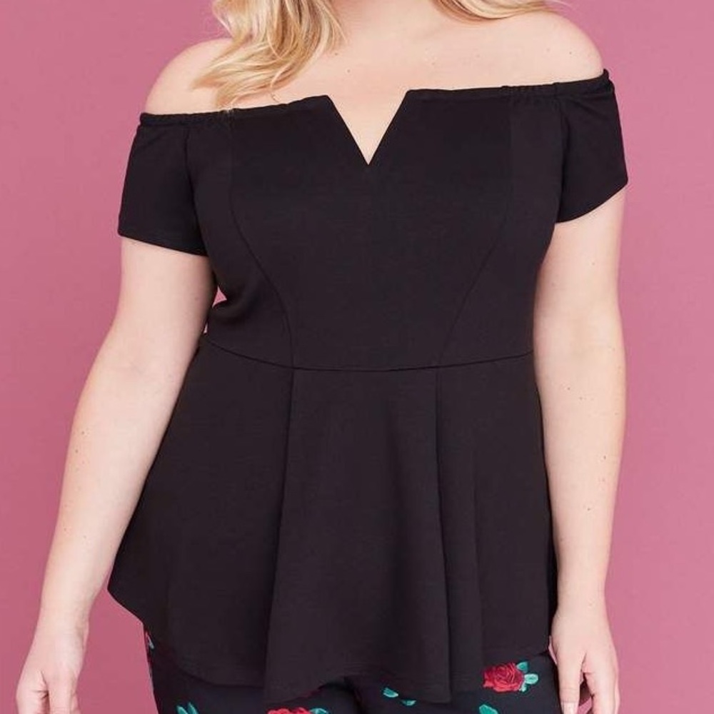 Lane Bryant Off Shoulder Peplum Top (22/24)